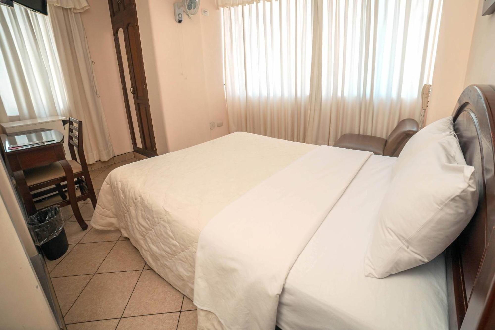 Hotel Torre Norte Τρουχίλο Εξωτερικό φωτογραφία