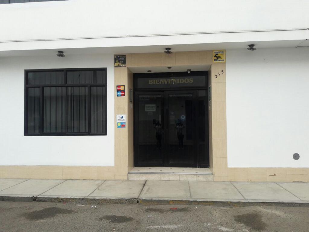 Hotel Torre Norte Τρουχίλο Εξωτερικό φωτογραφία
